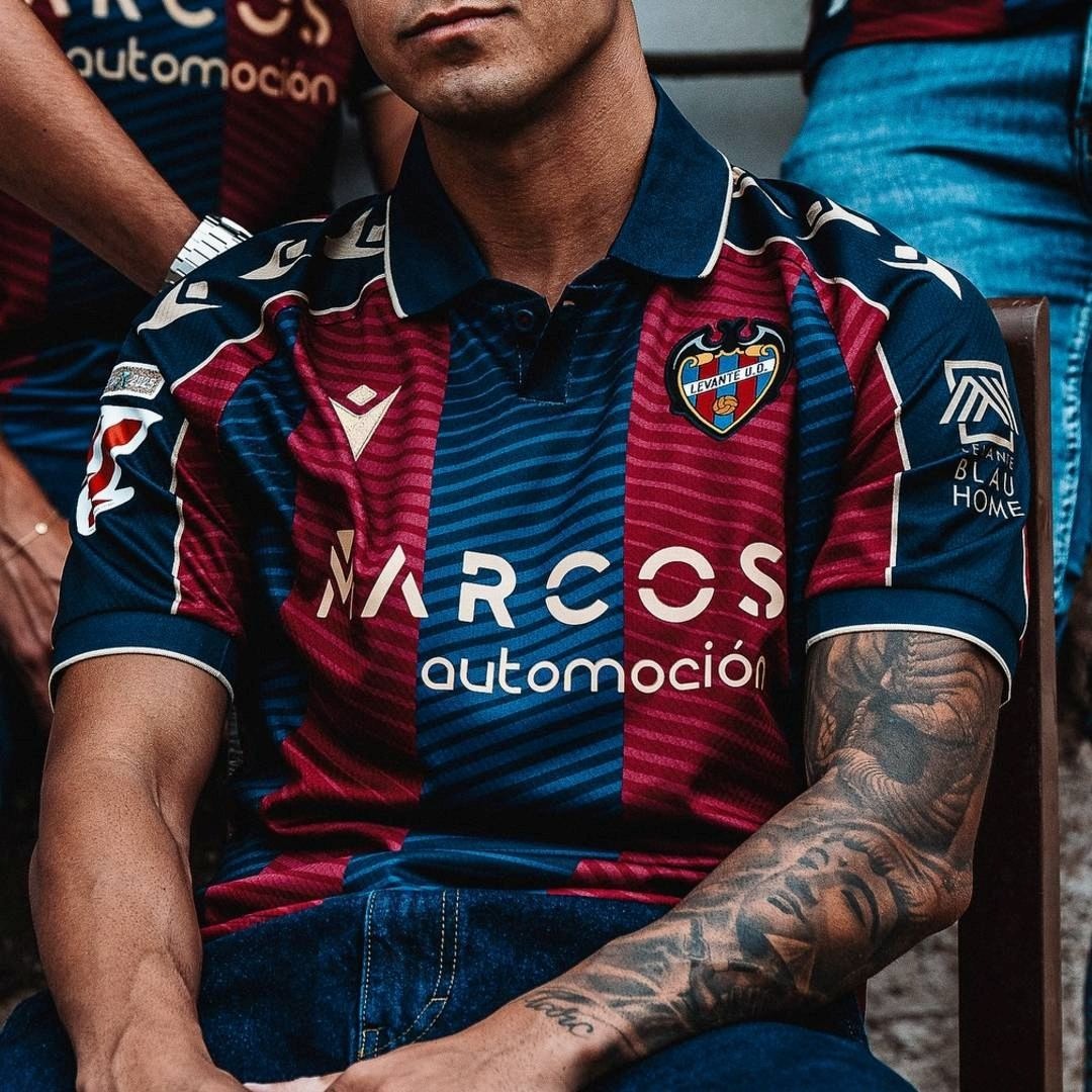 Levante F.C Home Kit 25/26
